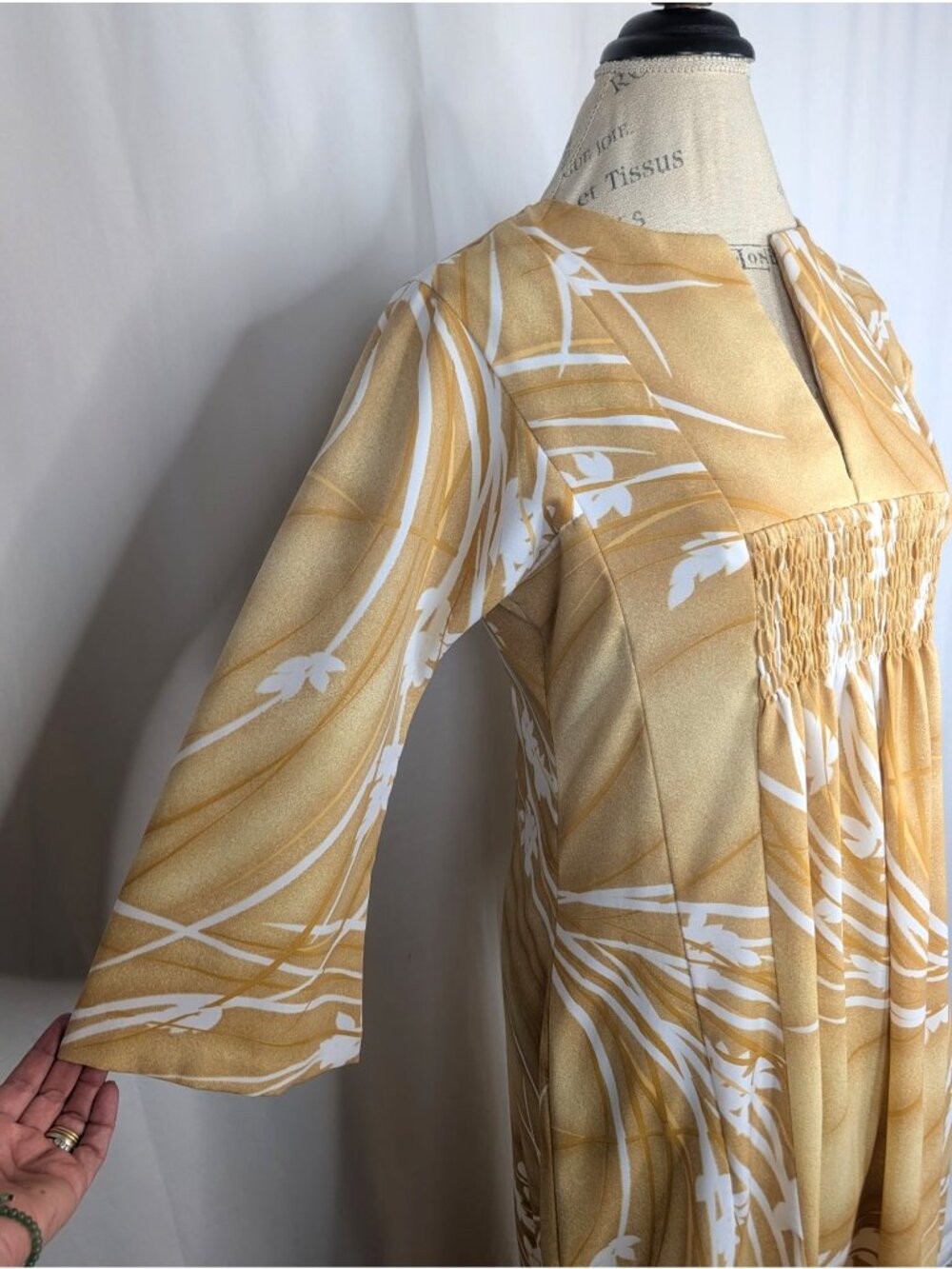 Vintage 60s Hawaiian Maxi Dress Medium Malama Tan Yellow - Picture 2 of 10